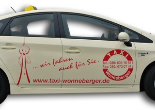 taxi_wonneberger_berlin_hybrid_toyota